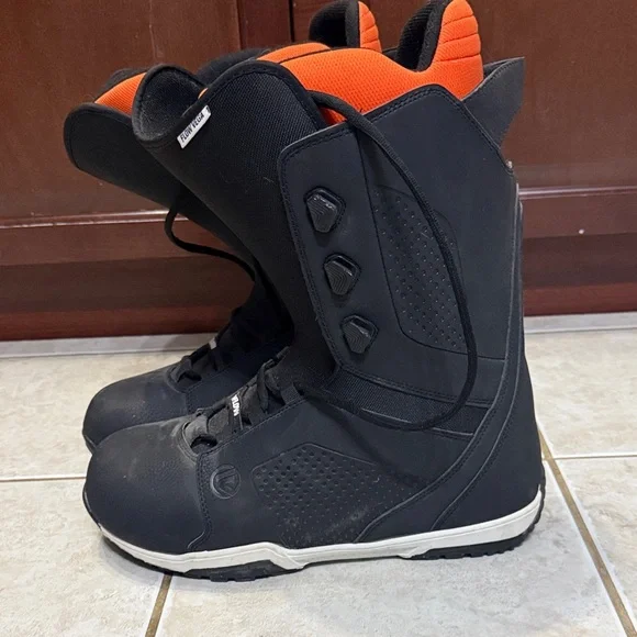 Flow Vega Snowboarding Boots – Black/Orange – Lightly Used - Picture 5 of 15